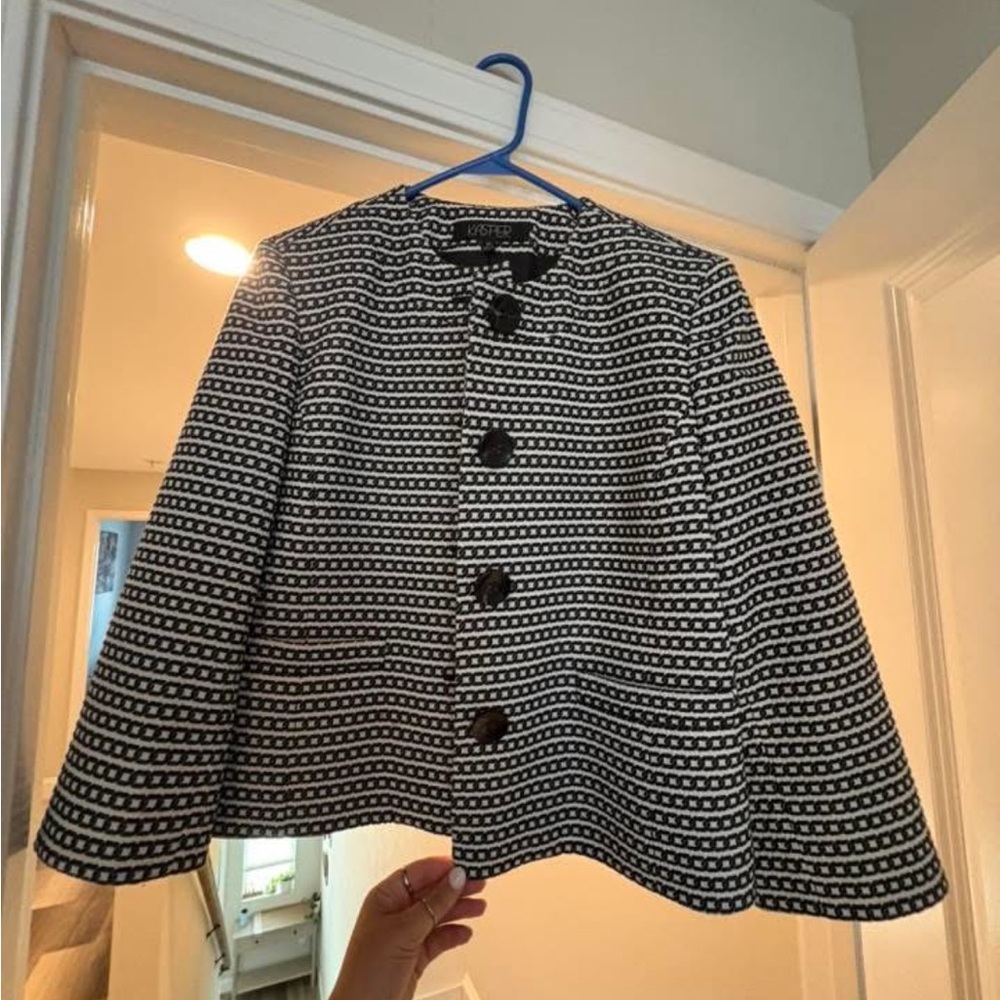 Kasper Black and White Patterned Blazer